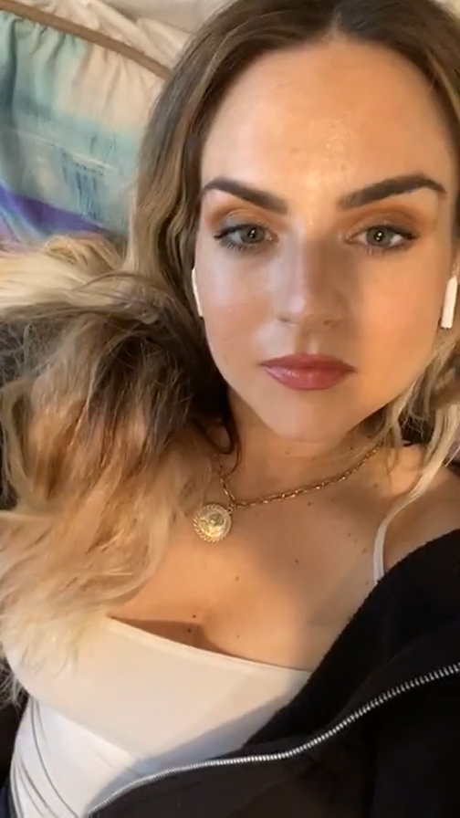 Joanna 'JoJo' Levesque
