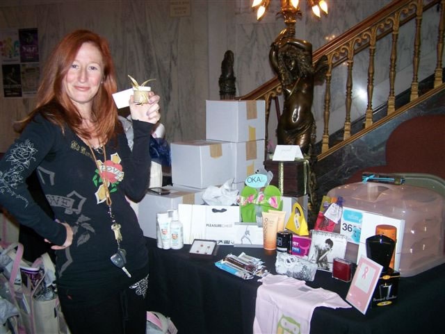Vicki Lewis Vicki Lewis