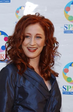 Vicki Lewis