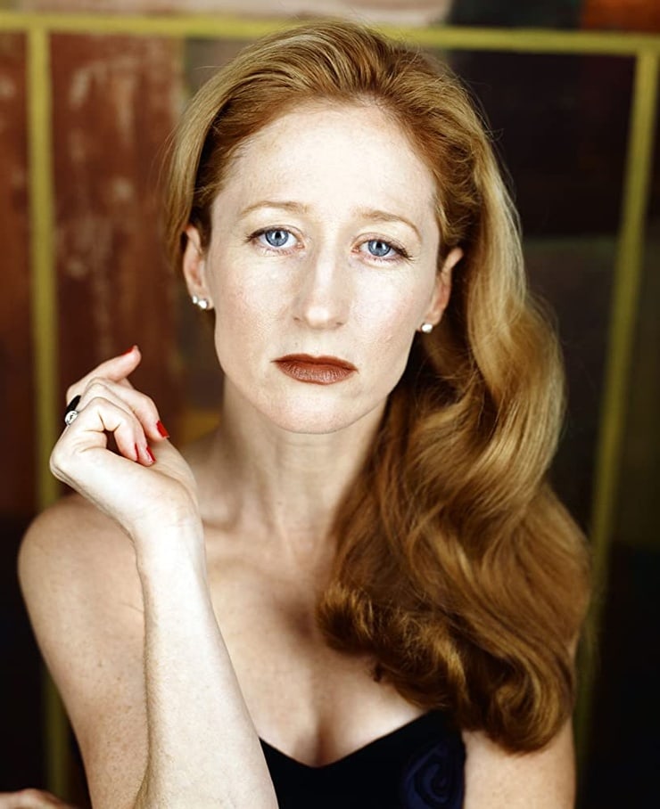 Vicki Lewis