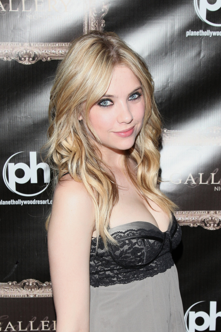 Ashley Benson Ashley Benson