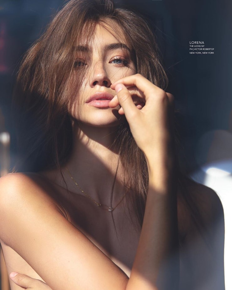 Lorena RAE