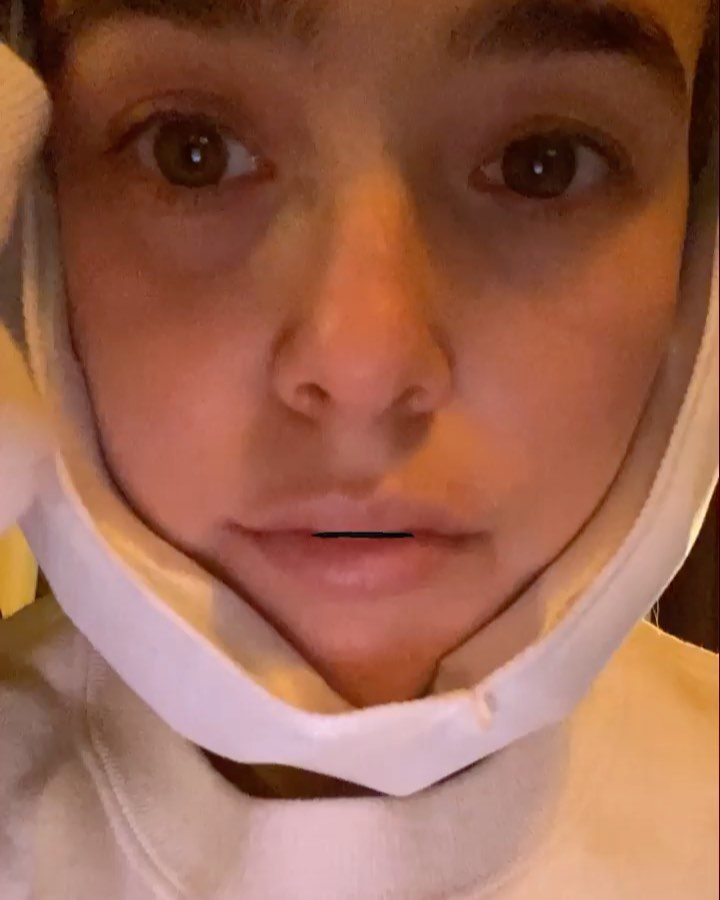 Zoey Deutch