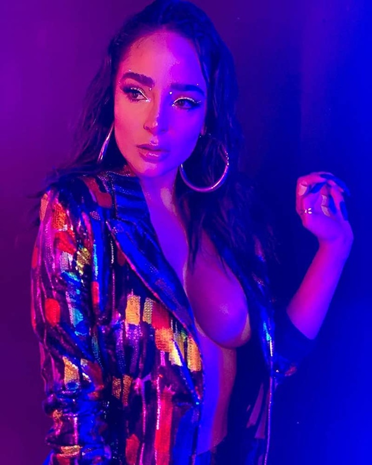 Manelyk González