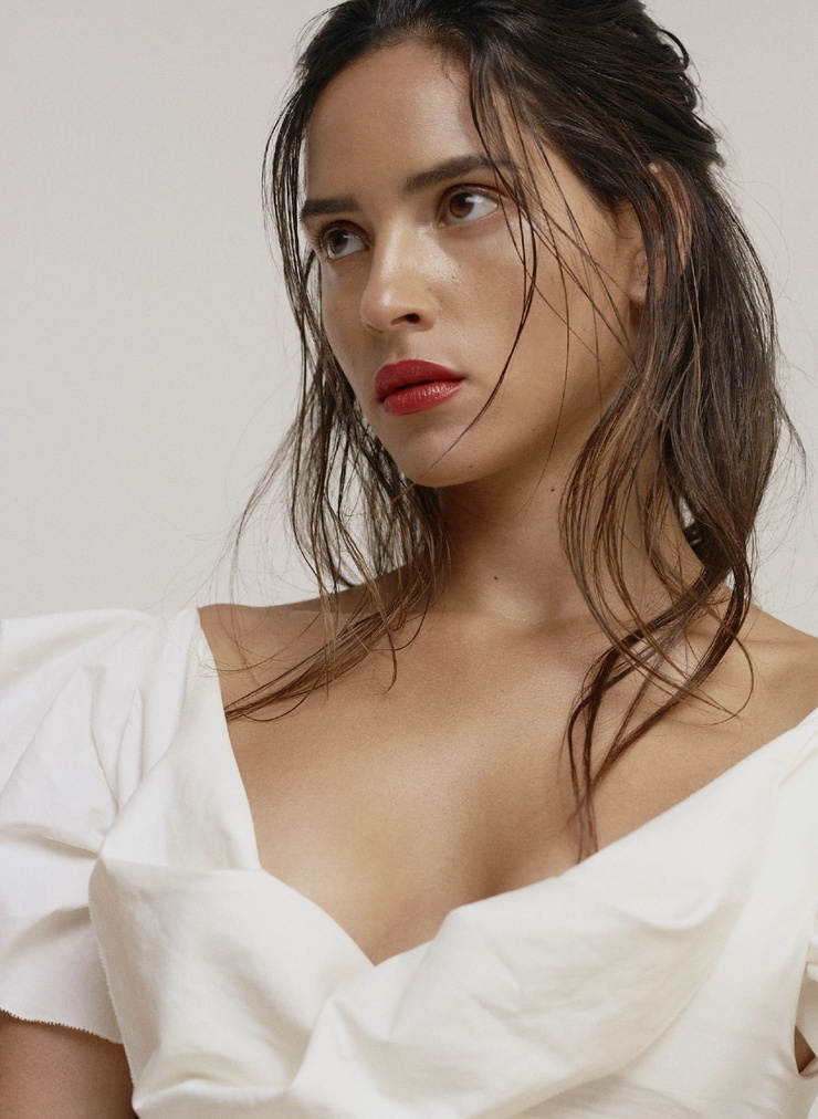 Adria Arjona Adria Arjona
