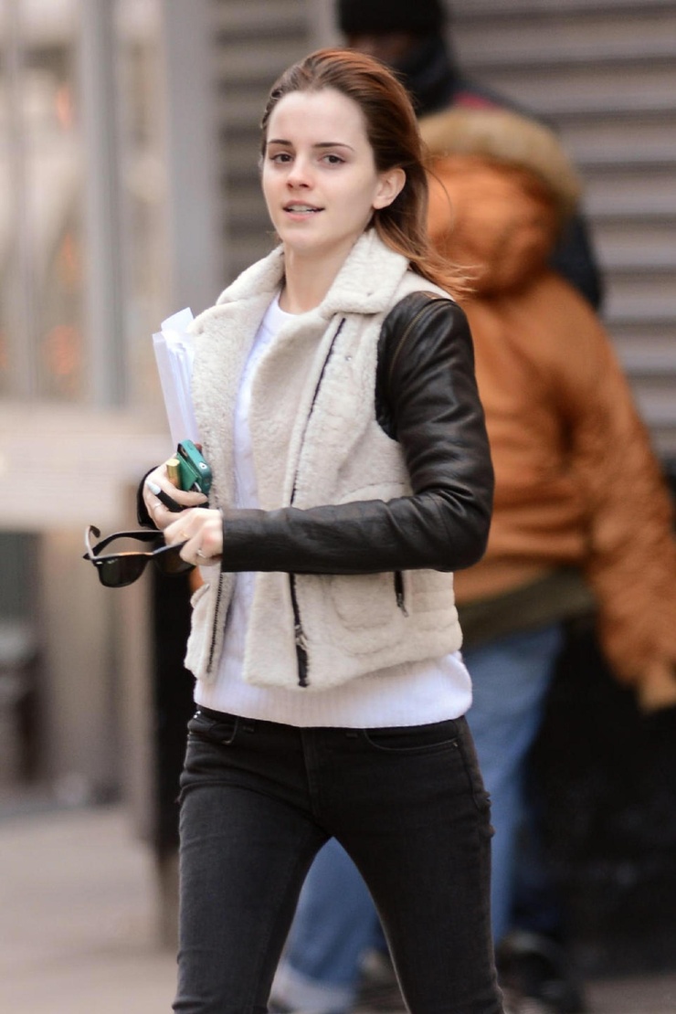 740full-emma-watson.jpg