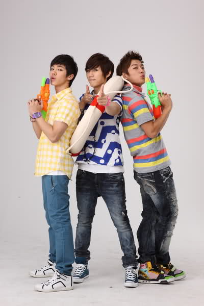 B2ST