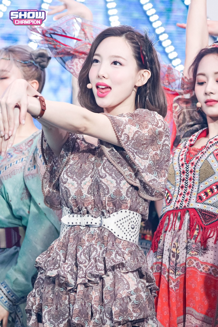 Im Nayeon