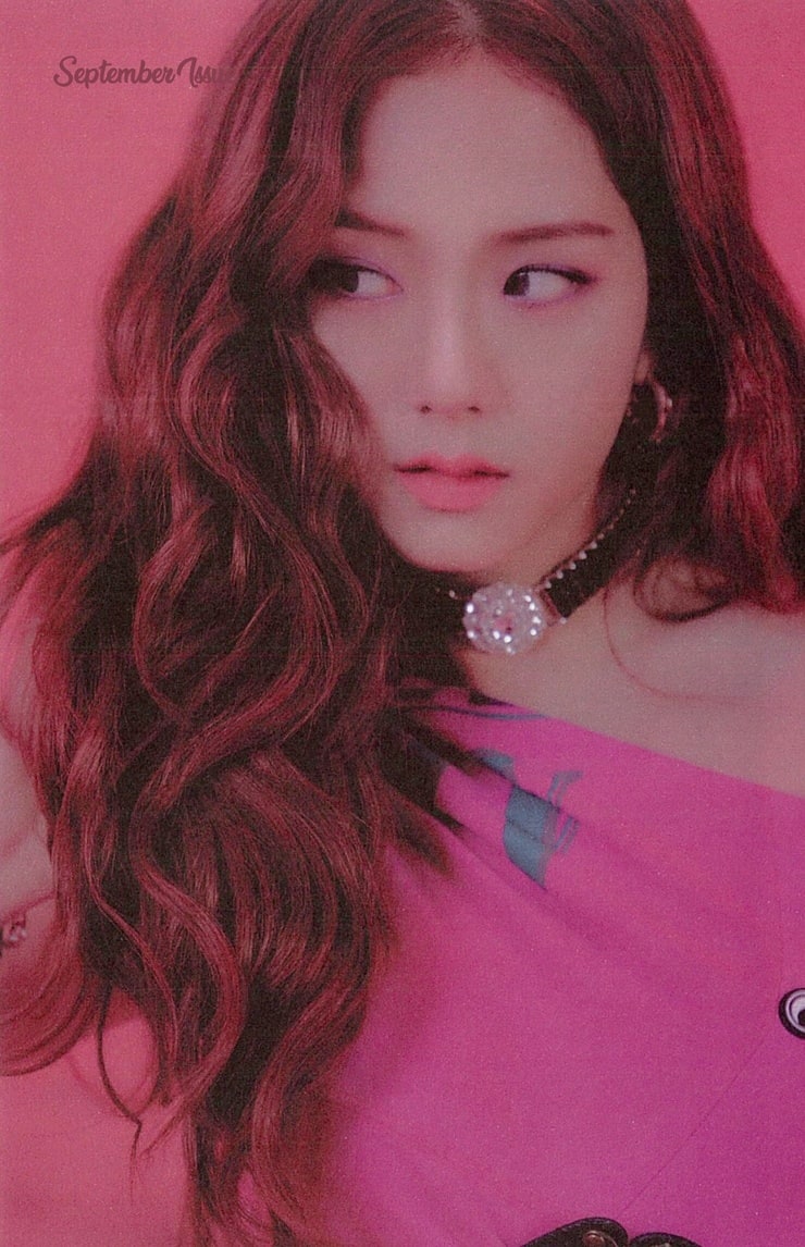 Picture of Kim Jisoo