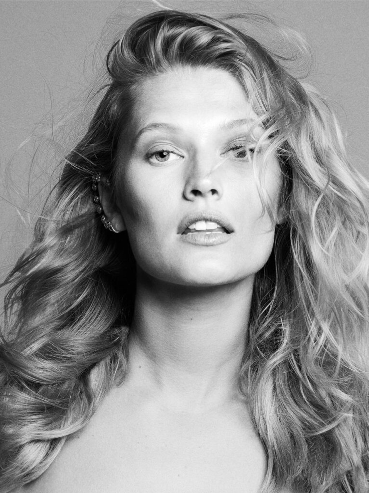 Toni Garrn Toni Garrn