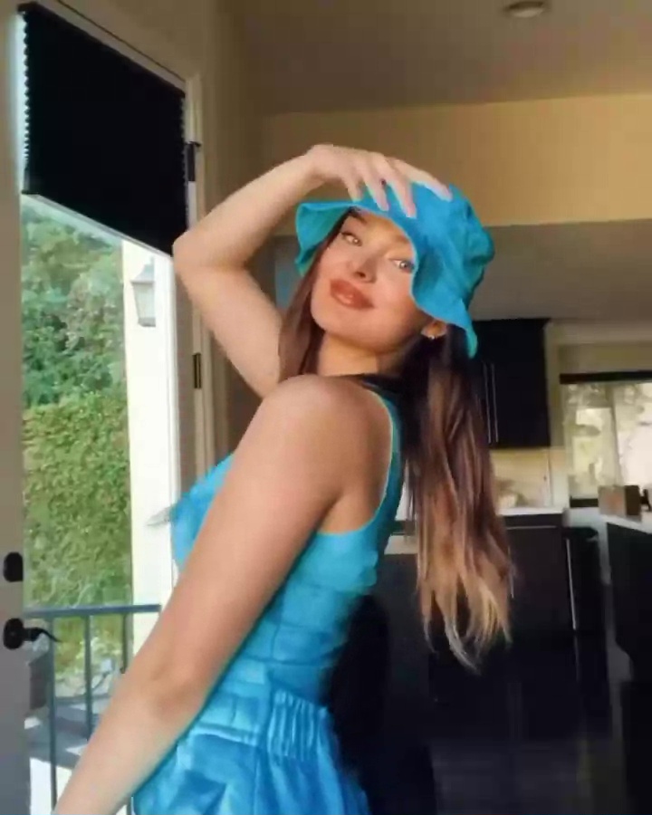 Brighton Sharbino