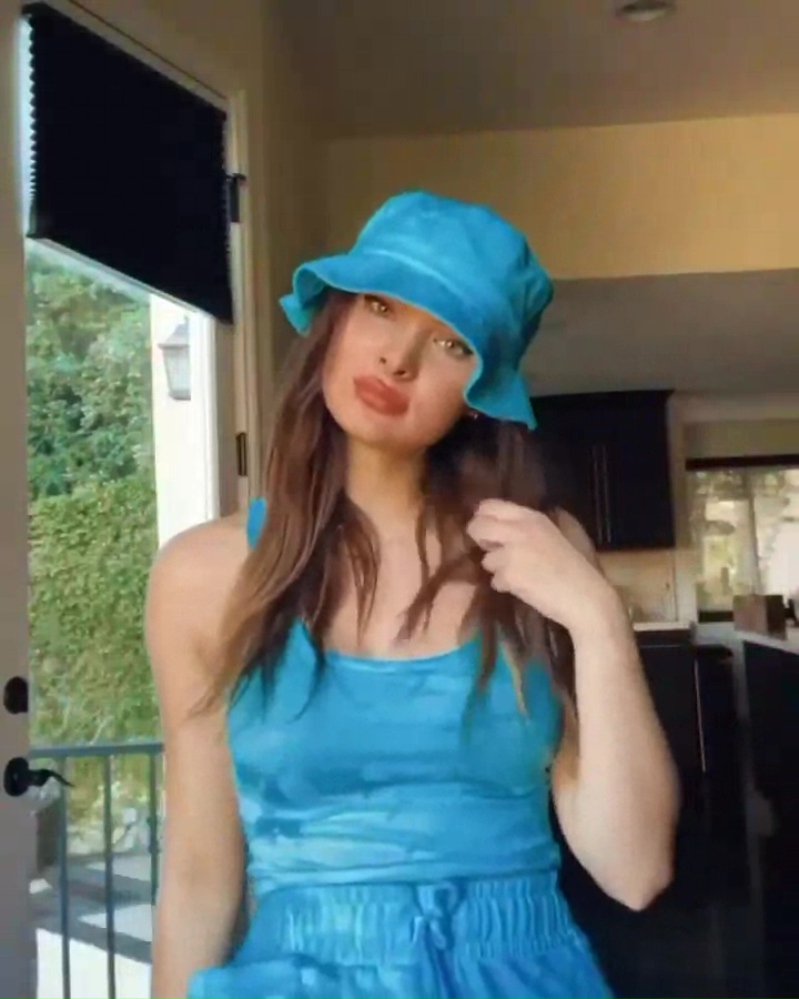 Brighton Sharbino