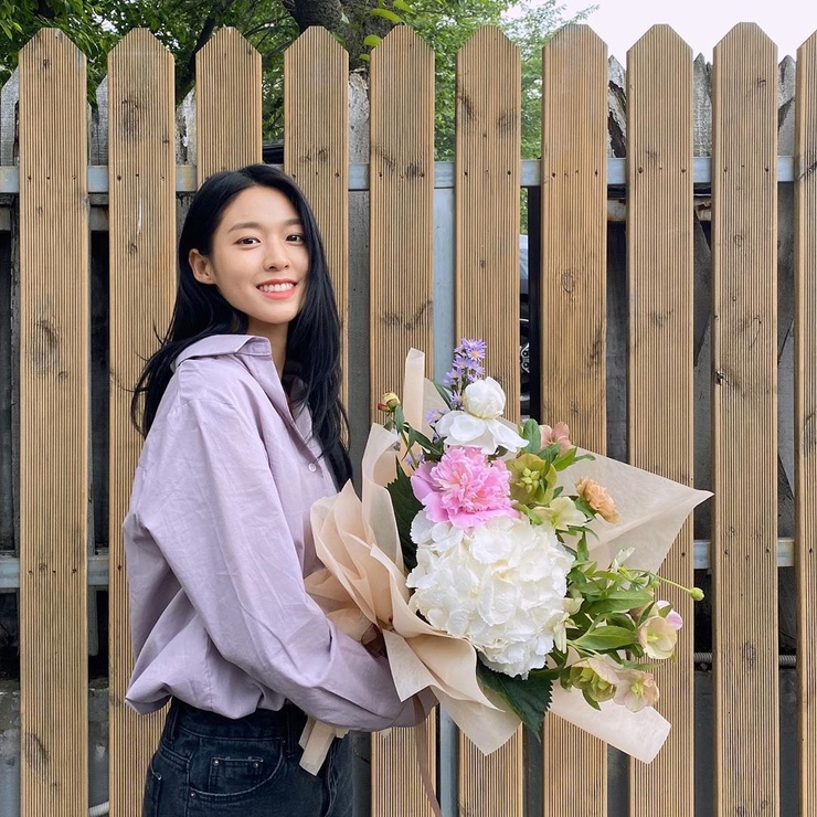 Seol-Hyun Kim Seol-Hyun Kim