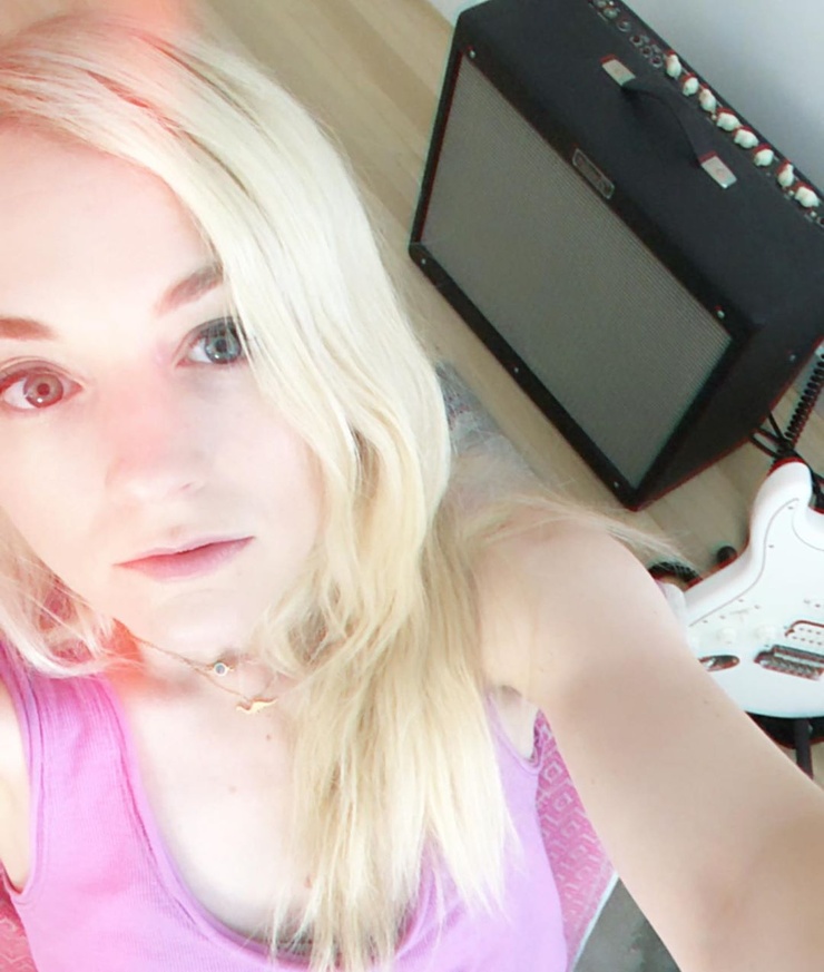 Emily Kinney Emily Kinney