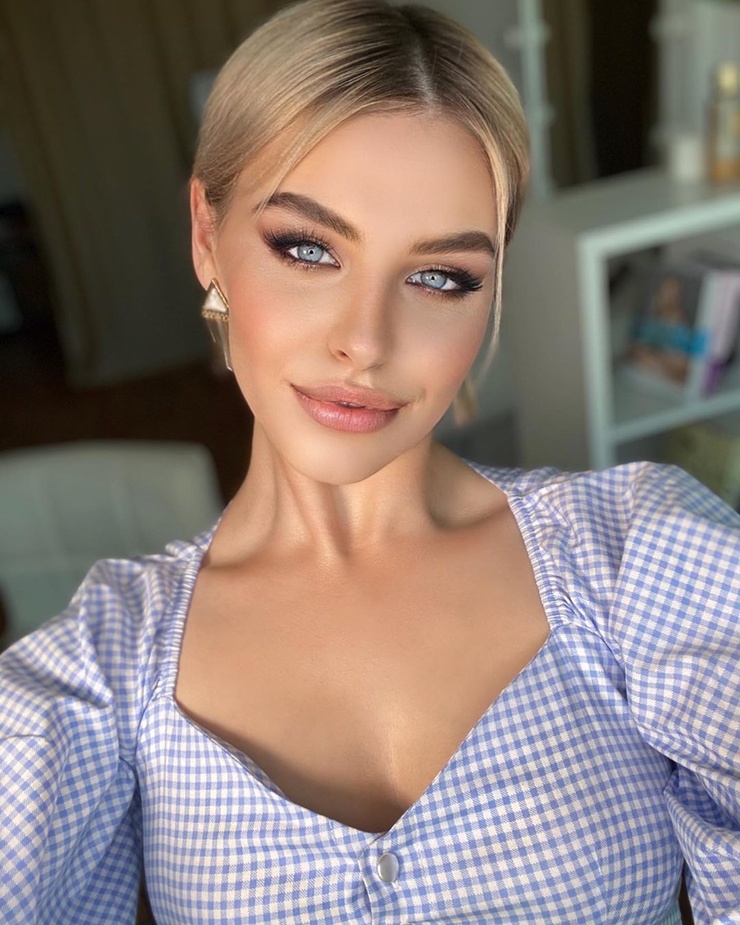 Liza Kuznetsova Liza Kuznetsova