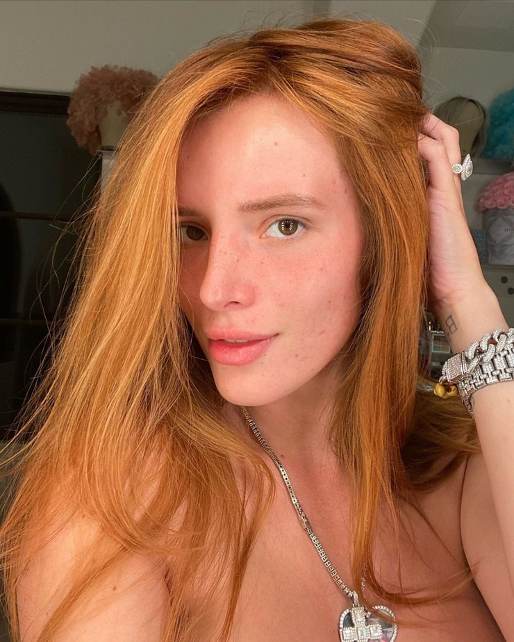 Bella Thorne Bella Thorne