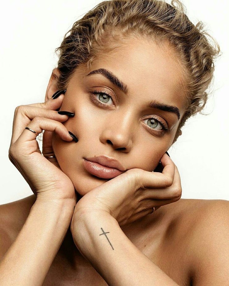 Image of Jasmine Sanders