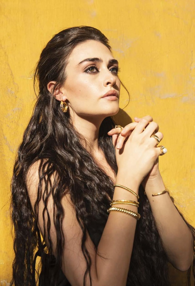 Esra Bilgiç Esra Bilgiç