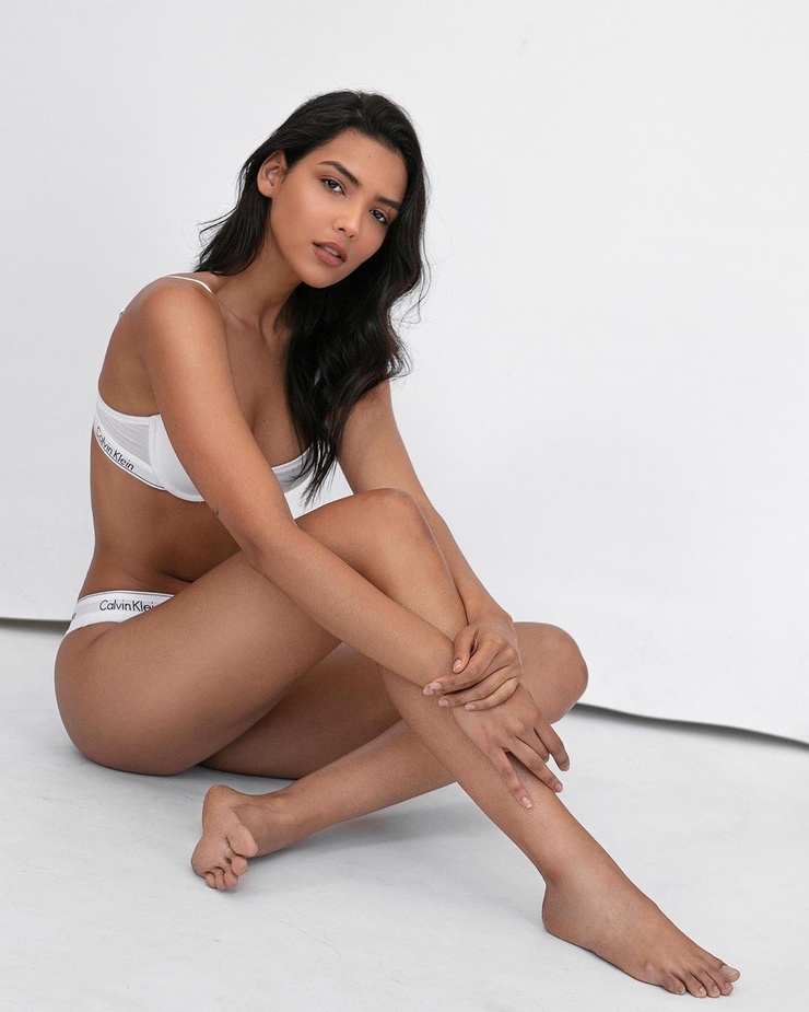 Lisa Mendes Lisa Mendes