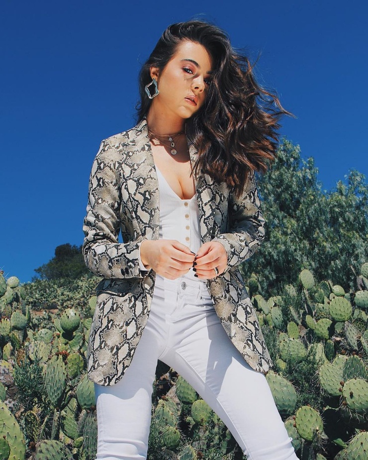 Ava Allan