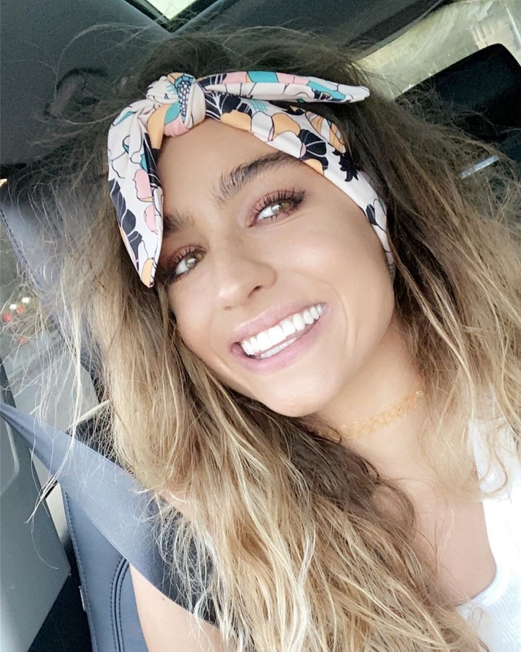 Sommer Ray
