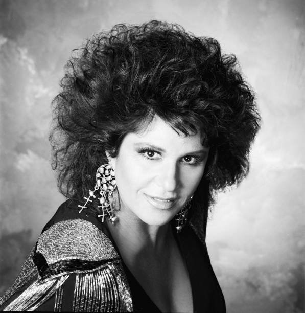 Lainie Kazan