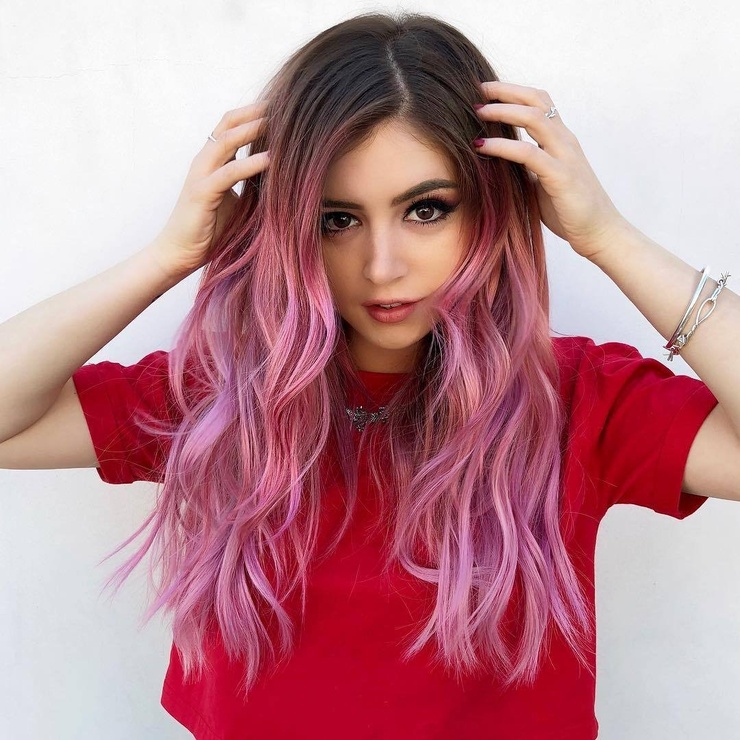 Chrissy Costanza Chrissy Costanza