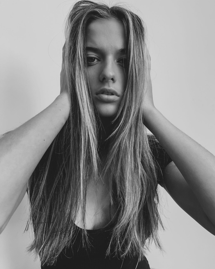 taya brooks