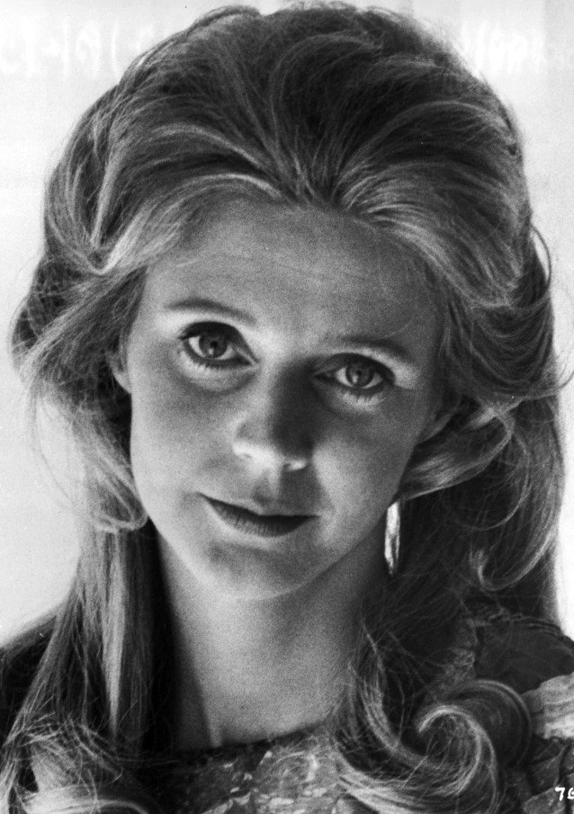 Blythe Danner