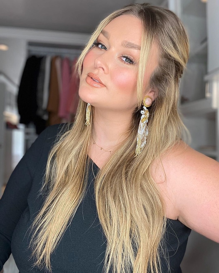 Hunter McGrady Hunter McGrady