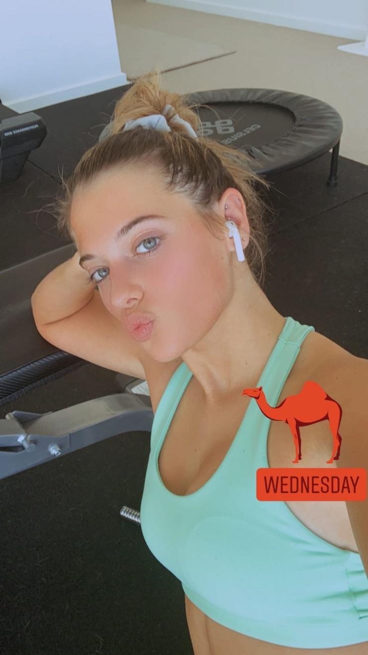 taya brooks