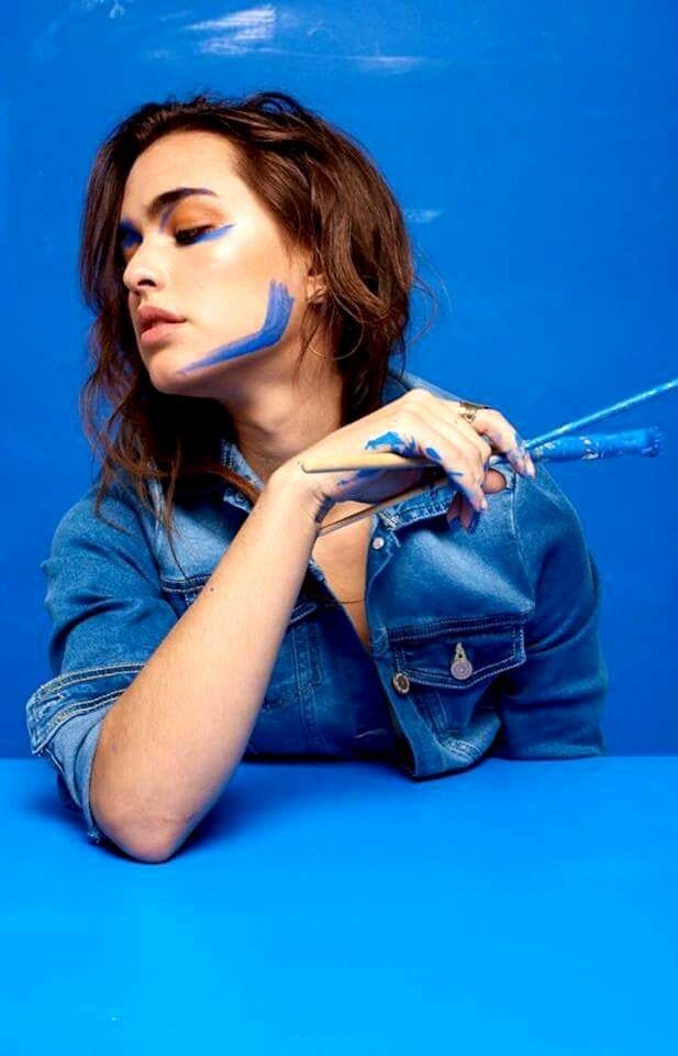 Lucy Vives Lucy Vives