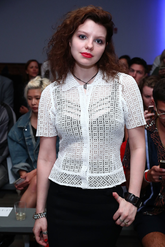 Chloe Levine Chloe Levine
