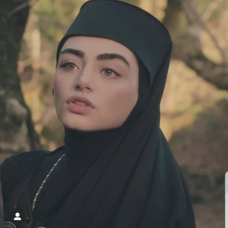 Özge Törer