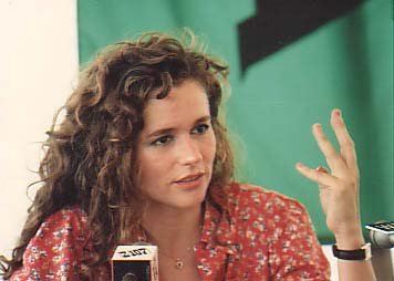 Nicolette Larson