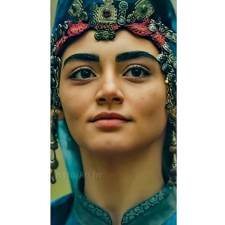 Picture of Özge Törer