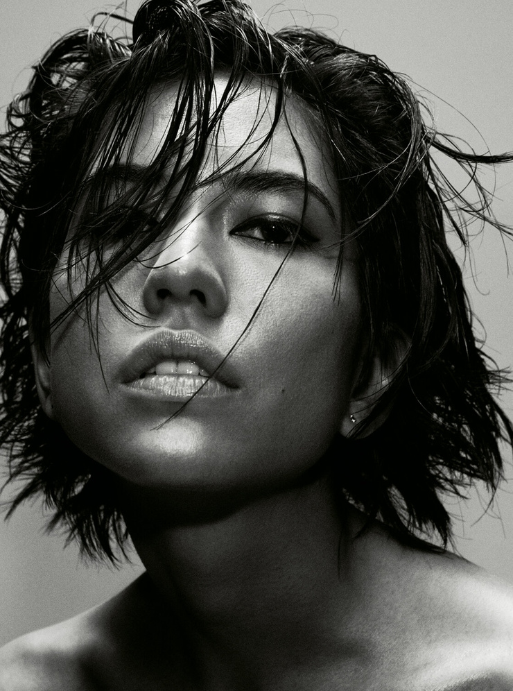 Sonoya Mizuno Sonoya Mizuno