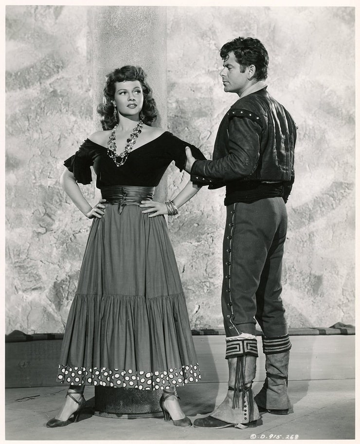 The Loves of Carmen                                  (1948)