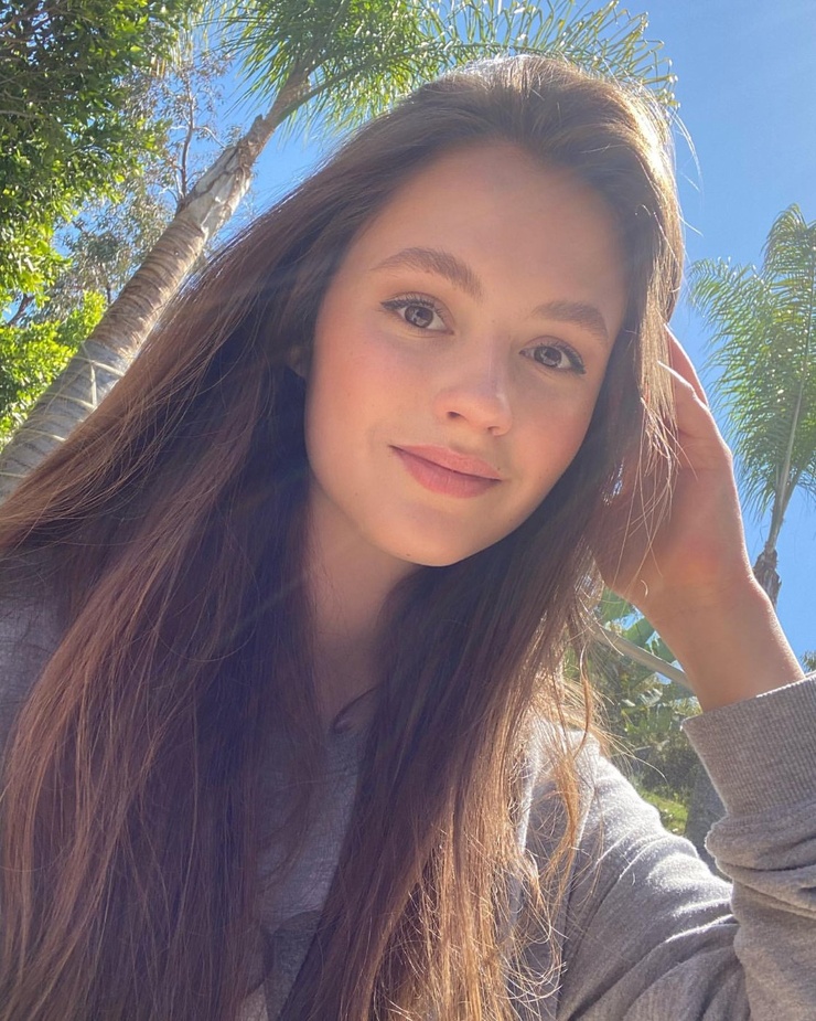 Olivia Sanabia