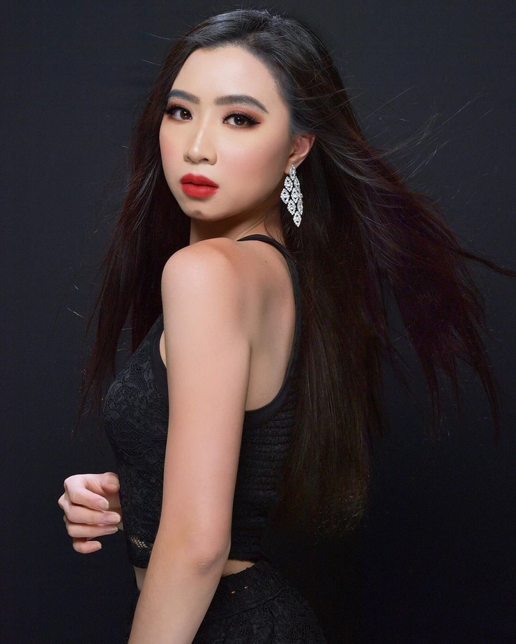 Elizabeth Nguyen