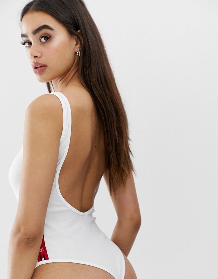 Aine Noelle Aine Noelle