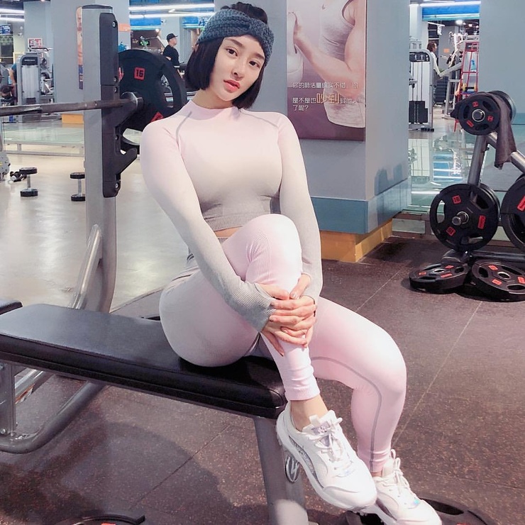 Songyuxin Hitomi