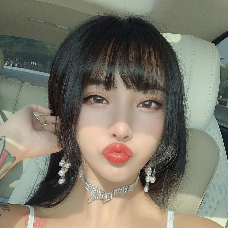 Songyuxin Hitomi