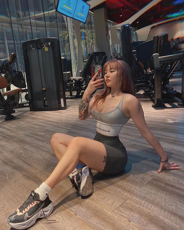 Songyuxin Hitomi