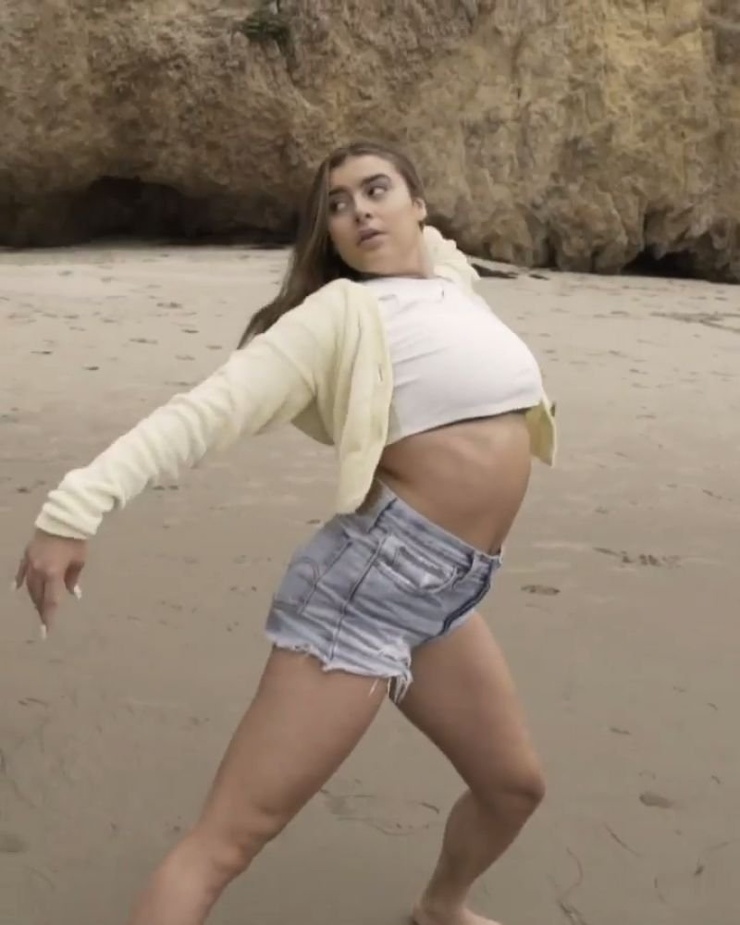 Kalani Hilliker