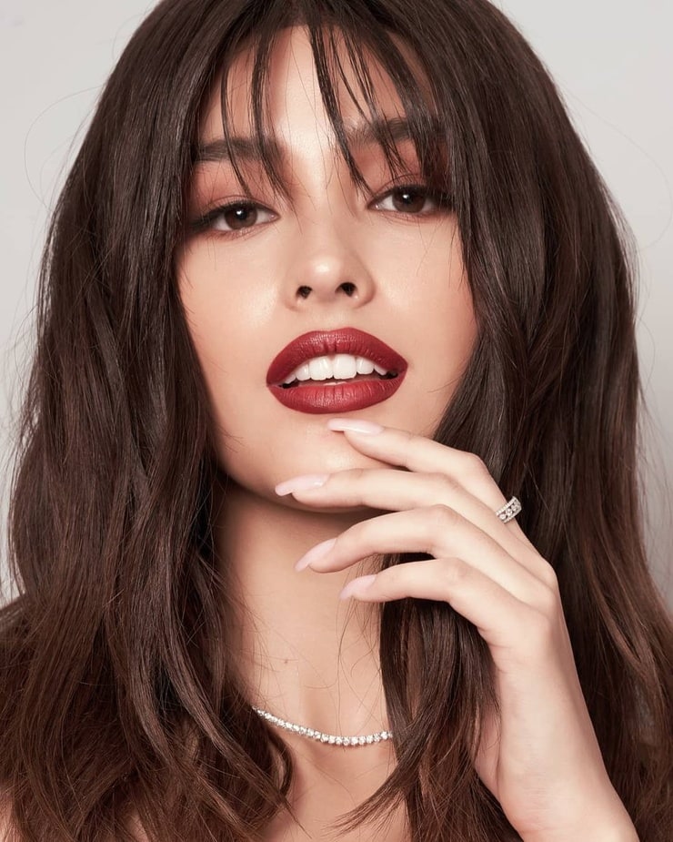 Liza Soberano