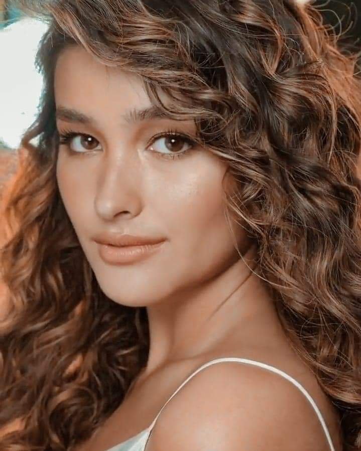 Liza Soberano