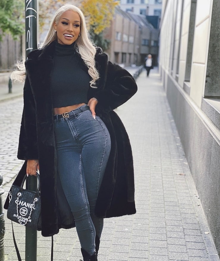 Fanny Neguesha