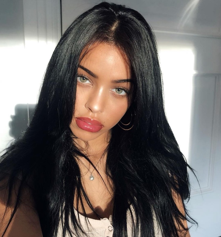 Nisrina Sbia Nisrina Sbia