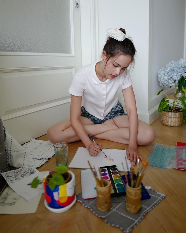 Urassaya Sperbund Urassaya Sperbund